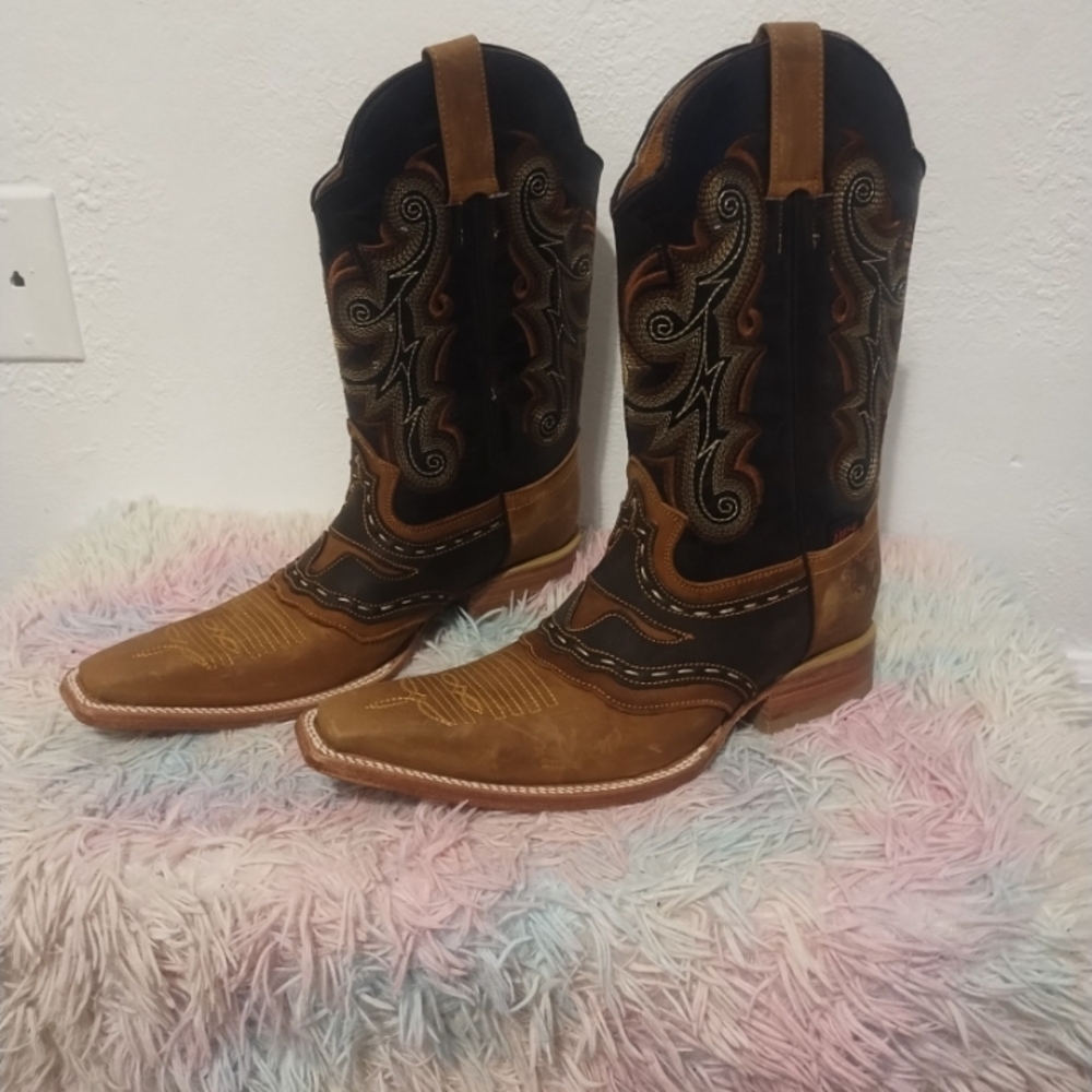 Cowboy Boots Hp